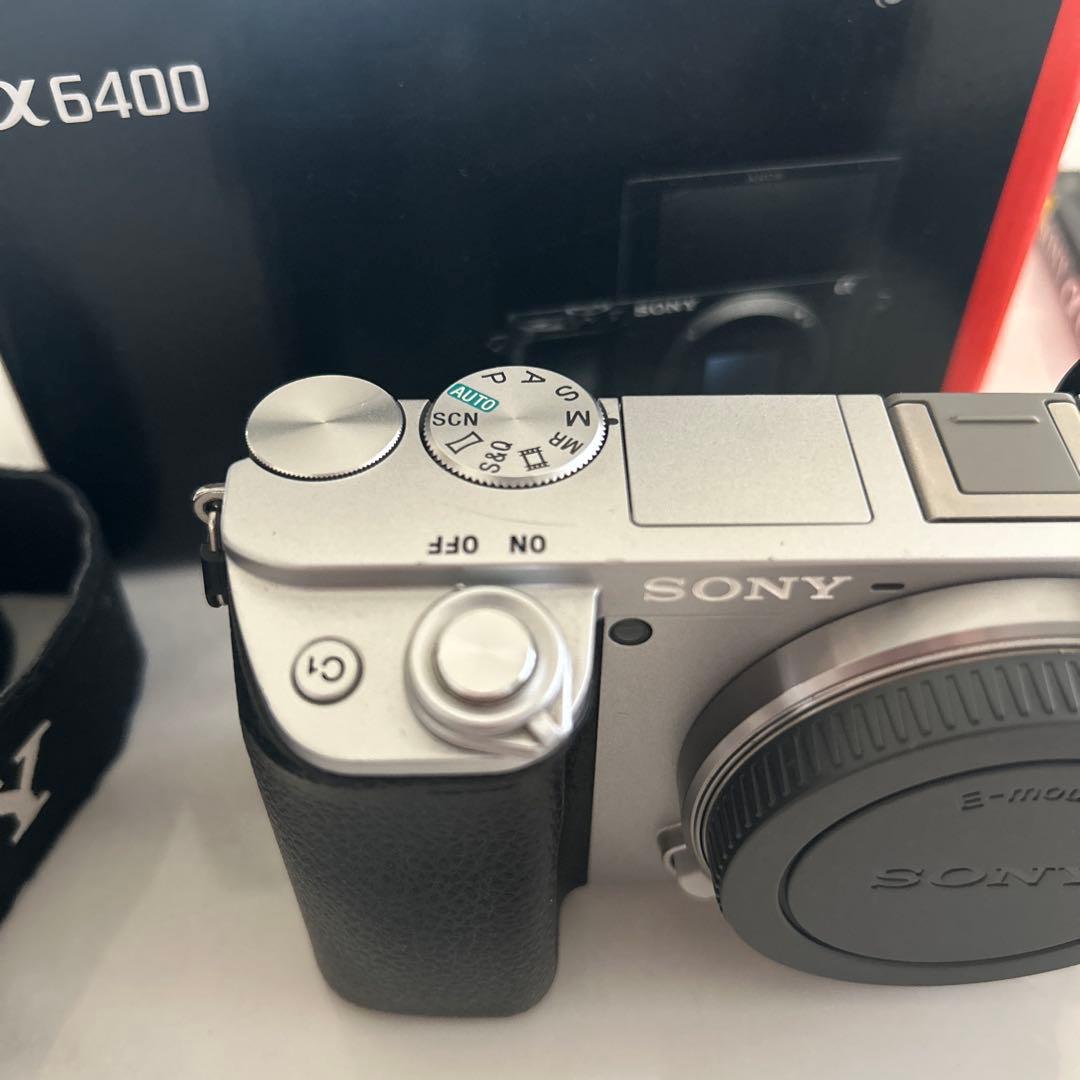 SONY α6400 ミラーレスカメラ