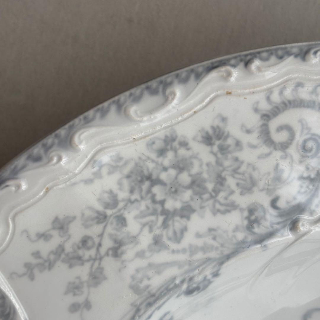 美品 フランスアンティーク ロンウィ ブルーグレーのロカイユ模様が美しい深皿