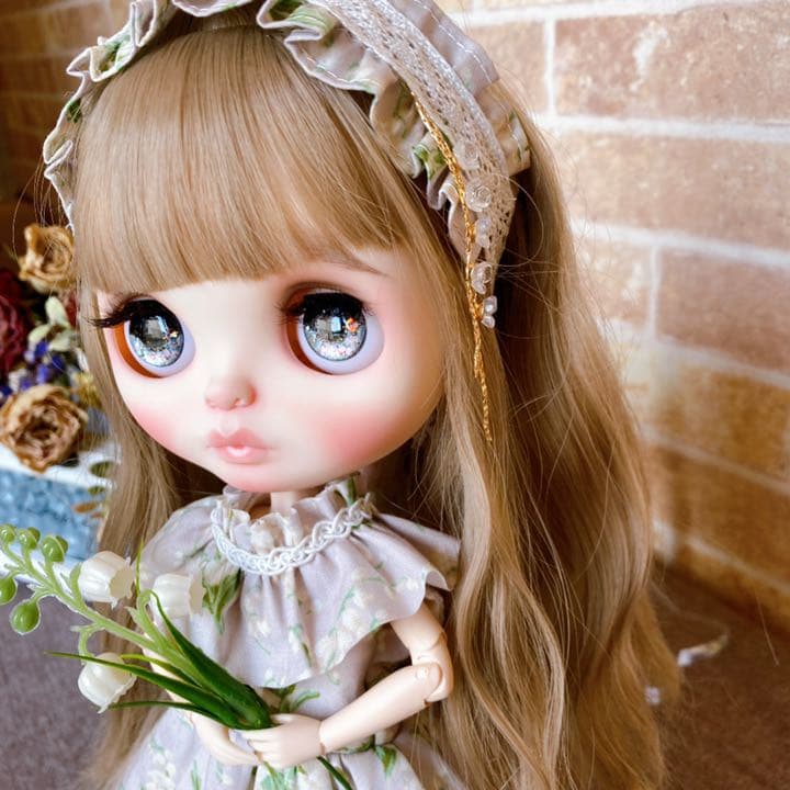 ハンドメイド　ネオブライスサイズ　ワンピース&ヘッドドレスセット　スズラン