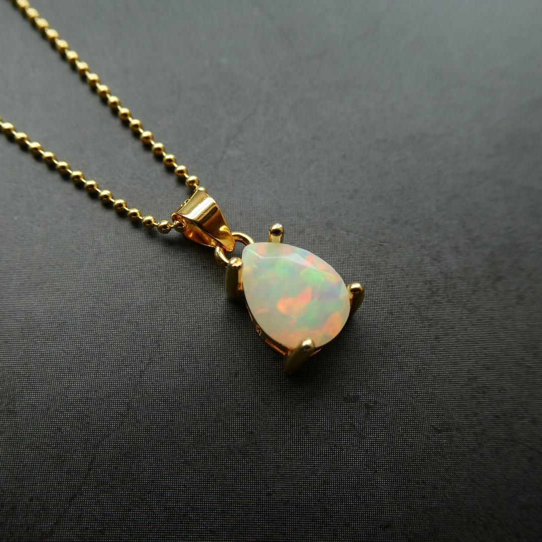 5)宝石質AAAオパールのネックレス