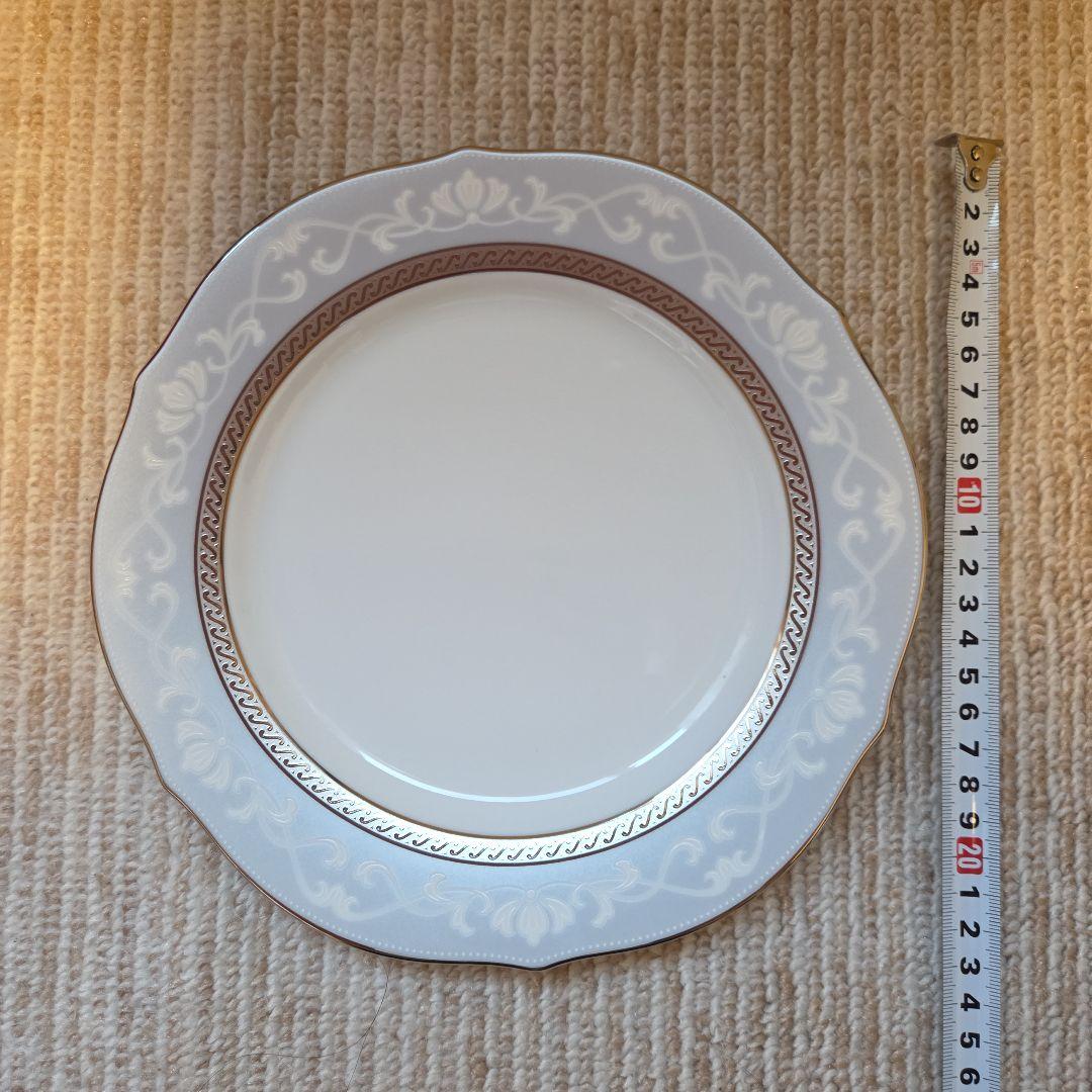 Noritake 食器セット 各２個ずつ