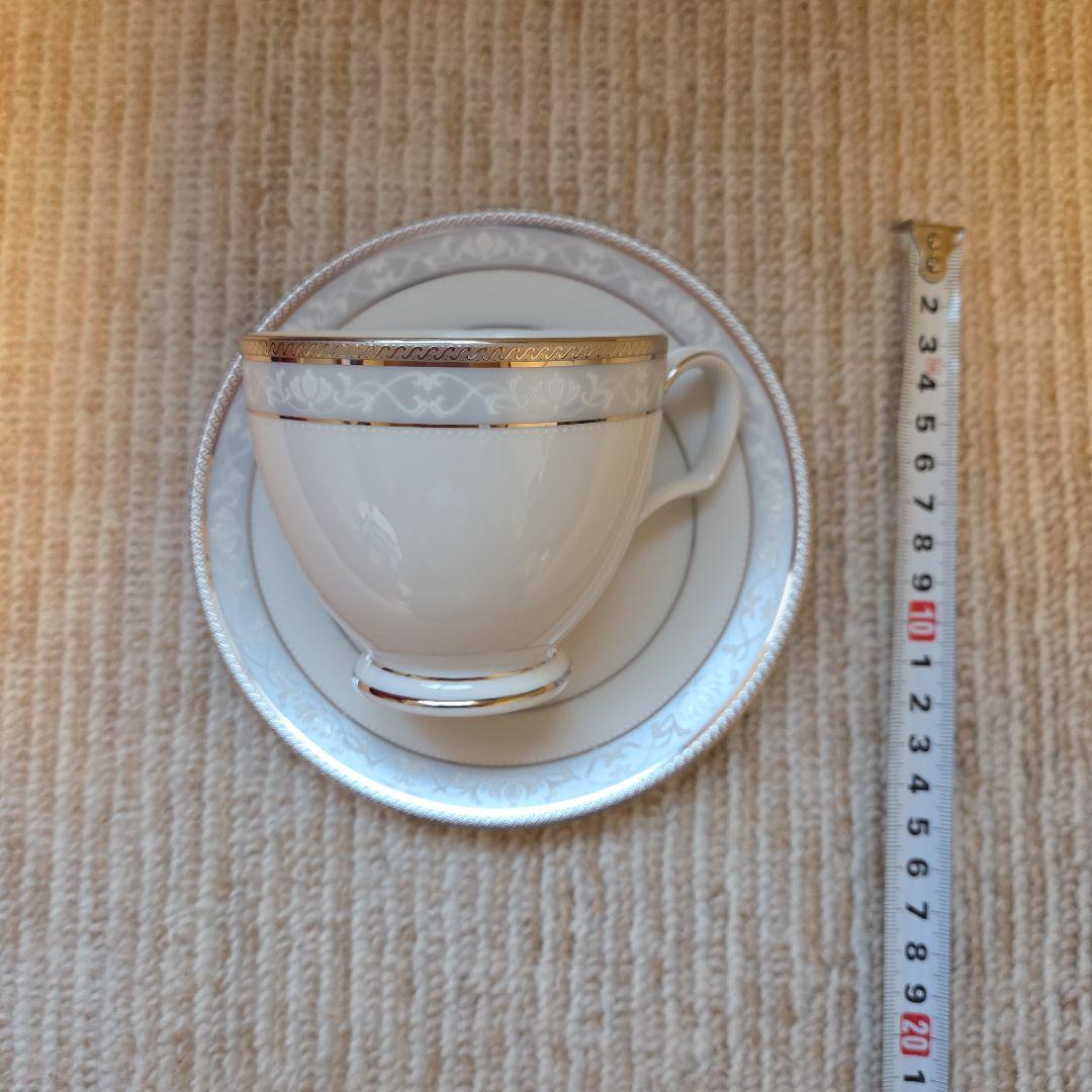 Noritake 食器セット 各２個ずつ