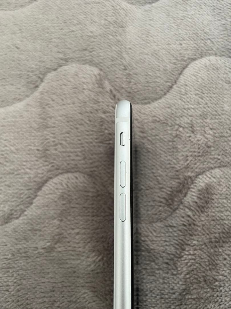 iPhone SE2(第2世代) 128GB ホワイト