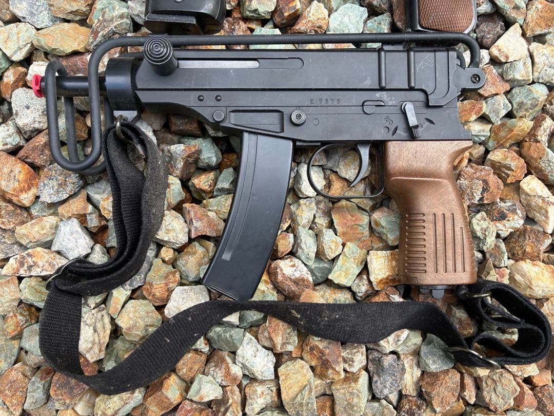 東京マルイ スコーピオン E7876 コルト MGCベレッタ