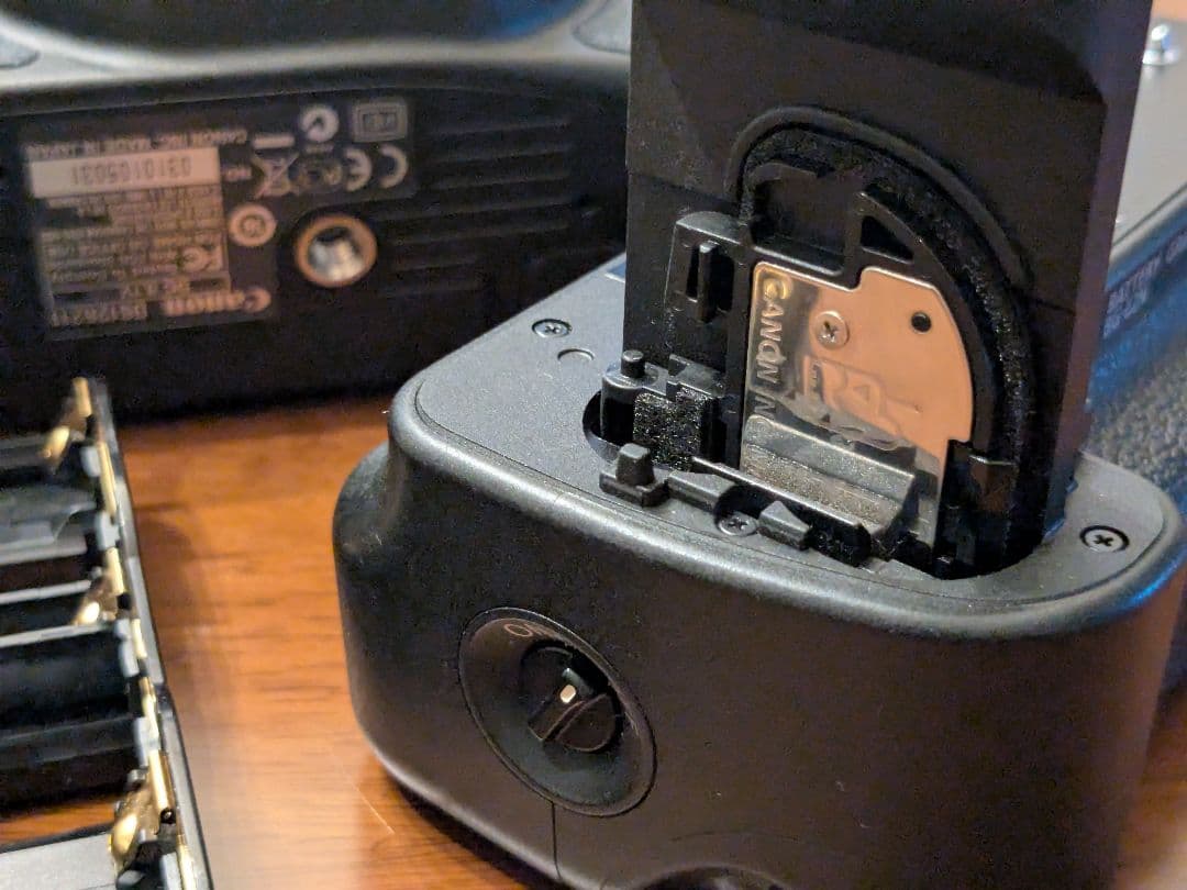 キヤノン CANON EOS 50D & バッテリーグリップ BG-E2N