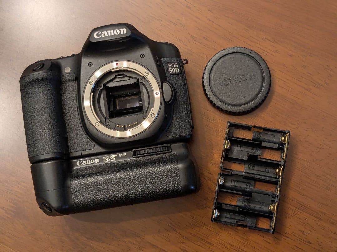 キヤノン CANON EOS 50D & バッテリーグリップ BG-E2N