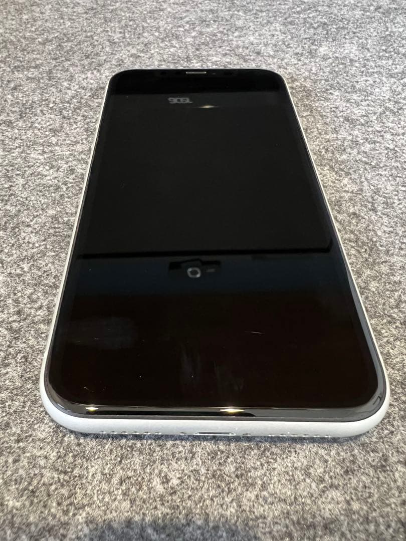 美品 iPhone XR 64GB ホワイト SIMフリー