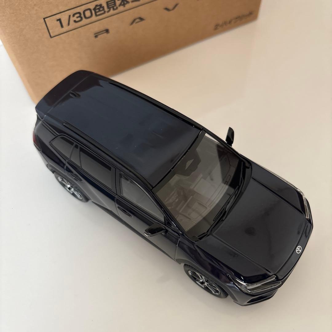 トヨタ 新型RAV4 ミニカー カラーサンプル ダークブルーマイカ【非売品】