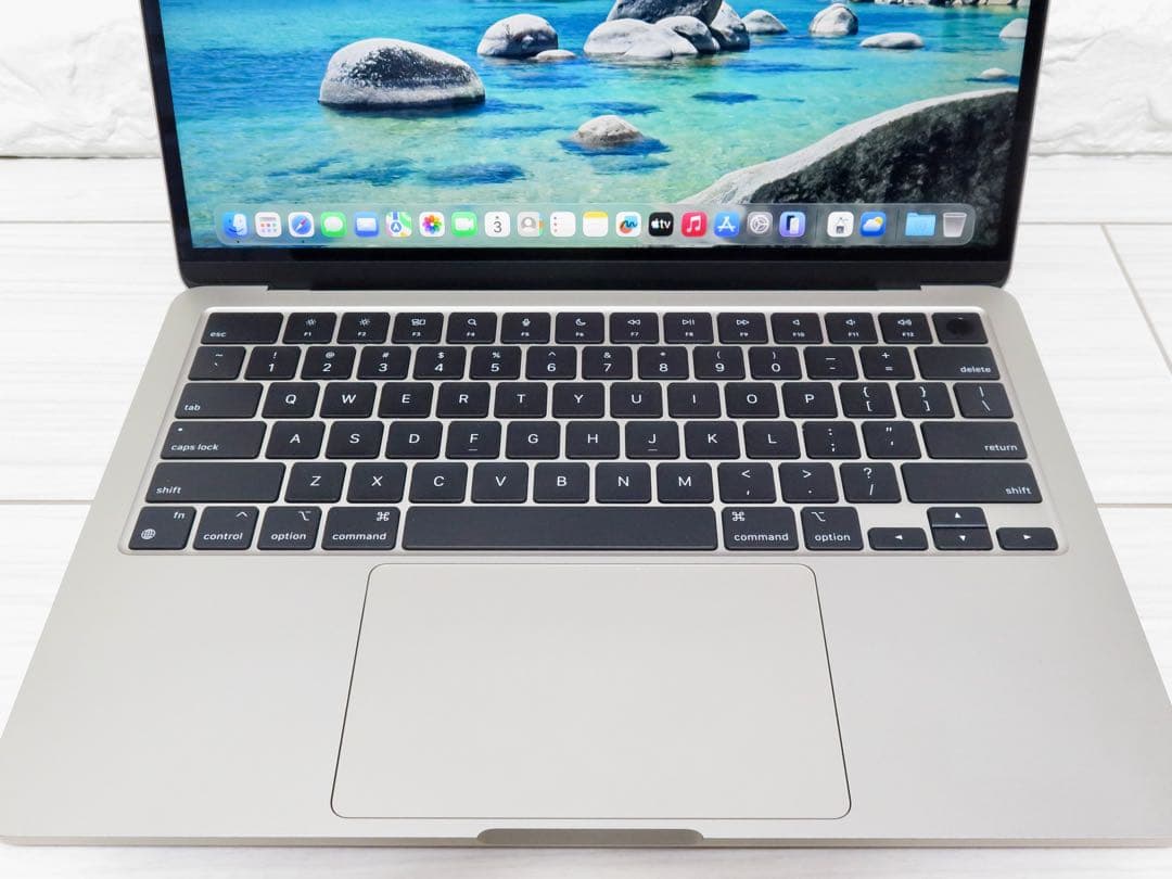 M2 MacBookAir 13 メモリ16GB SSD512GB USキー