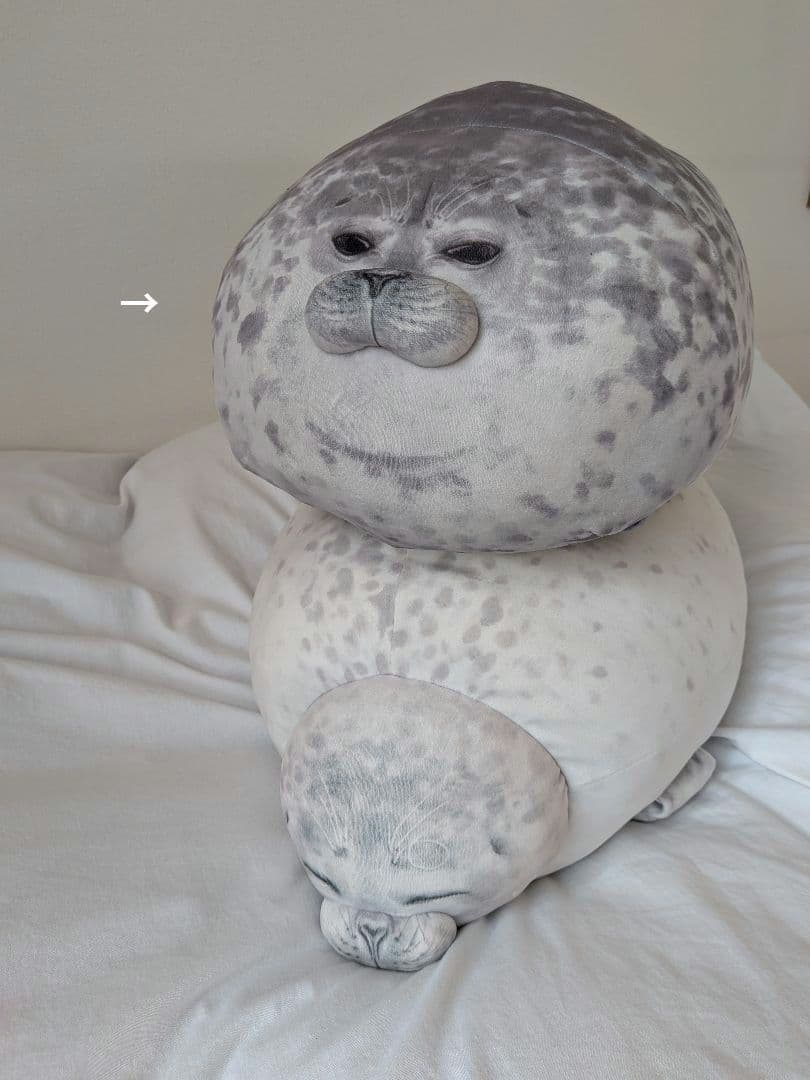 YOU+MORE! おまんじゅうアザラシユキちゃん もっちりビッグクッション