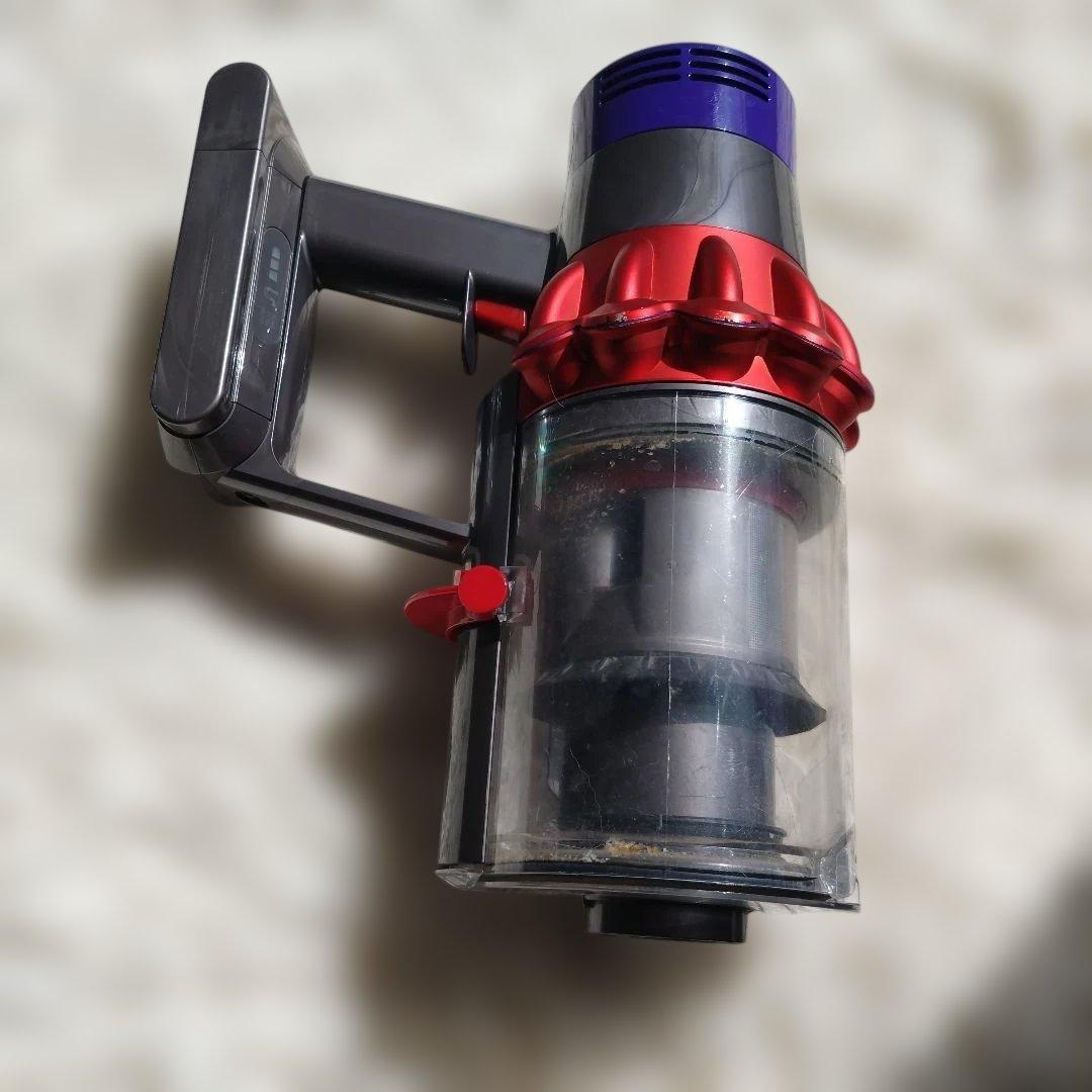 【ジャンク品】ダイソンサイクロン V10　5年使用　故障品　本体など8点セット