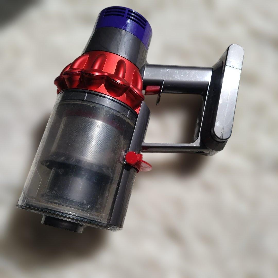 【ジャンク品】ダイソンサイクロン V10　5年使用　故障品　本体など8点セット