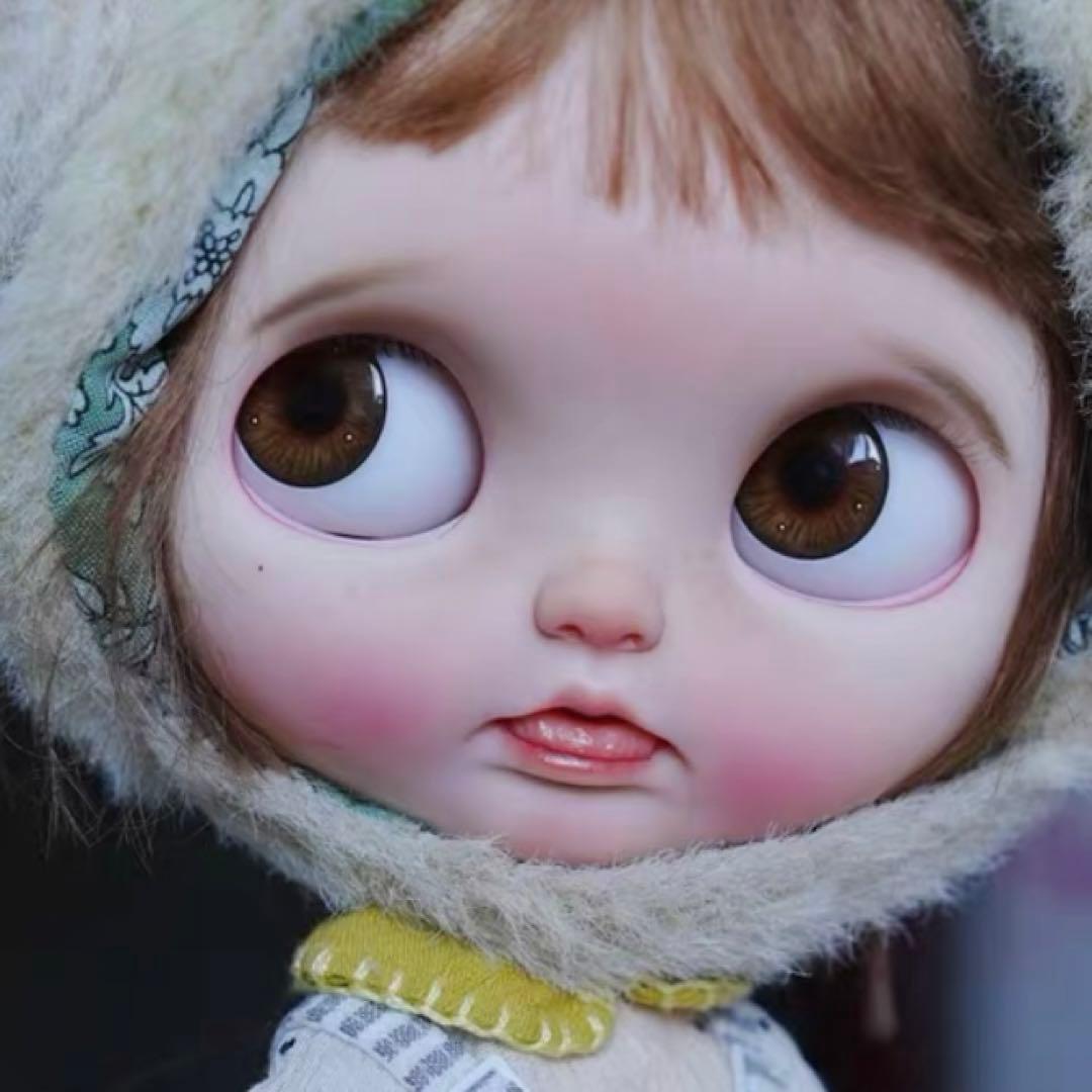 カスタムブライス 海外作家様 悪戯っ子 ベロだし 舌 かわいい 幼い