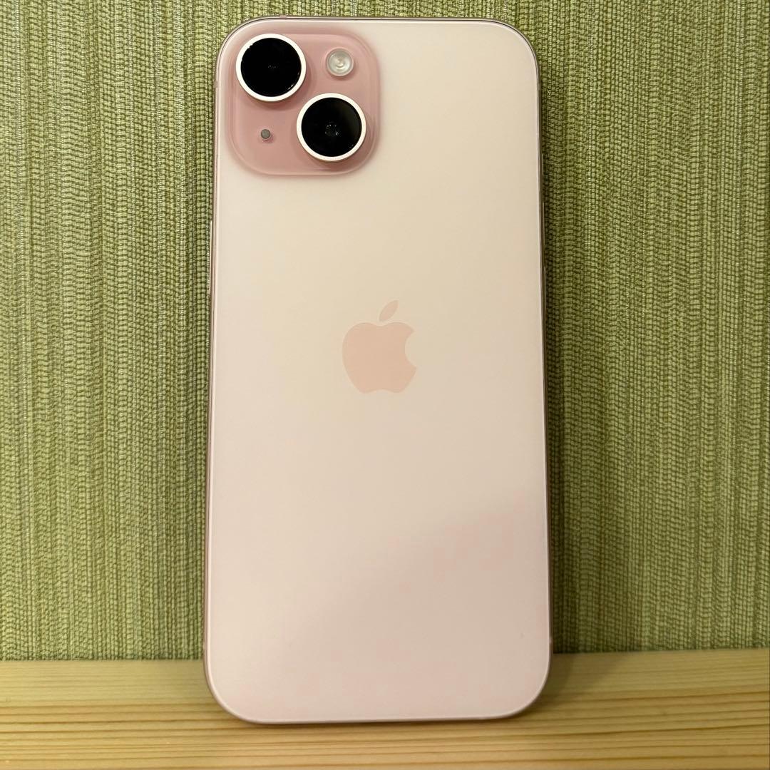 Apple iPhone 15 128GB ピンク 美品　SIMフリー