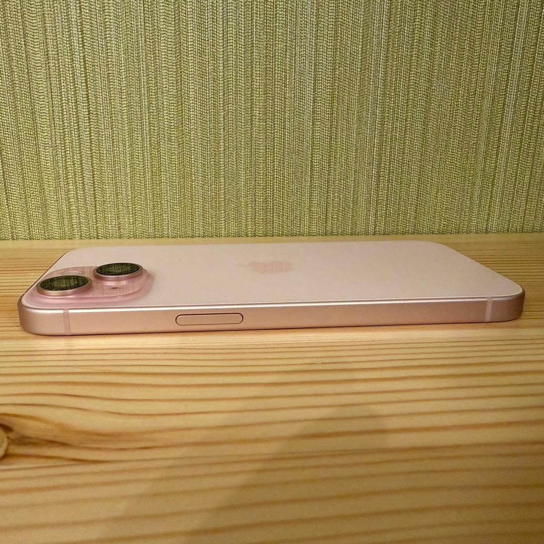 Apple iPhone 15 128GB ピンク 美品　SIMフリー
