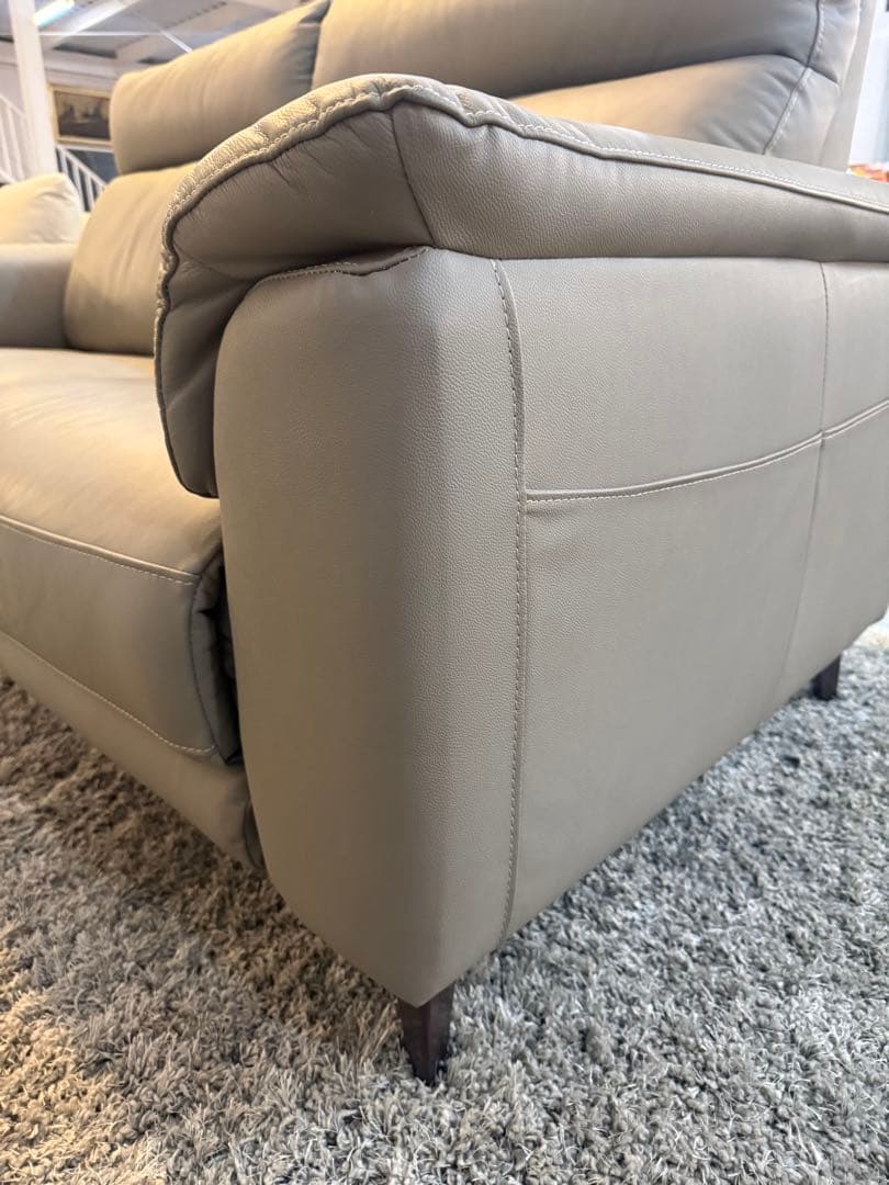 ニトリ　３人掛けソファ　本革（一部合成皮革）