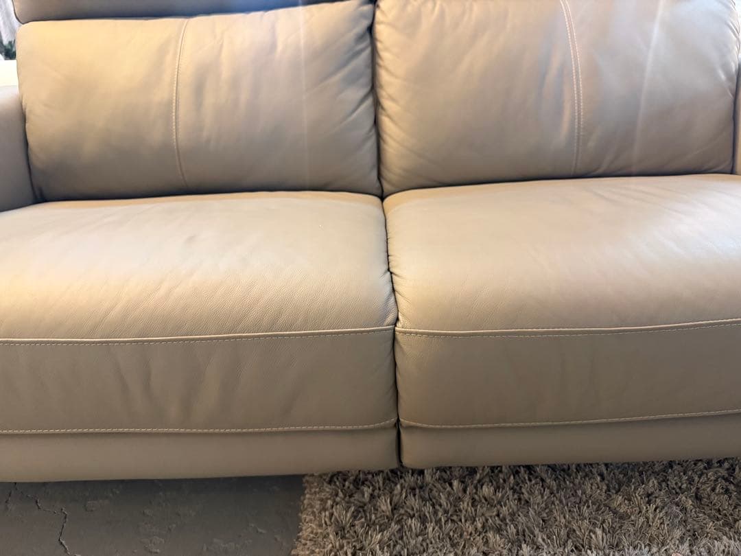 ニトリ　３人掛けソファ　本革（一部合成皮革）