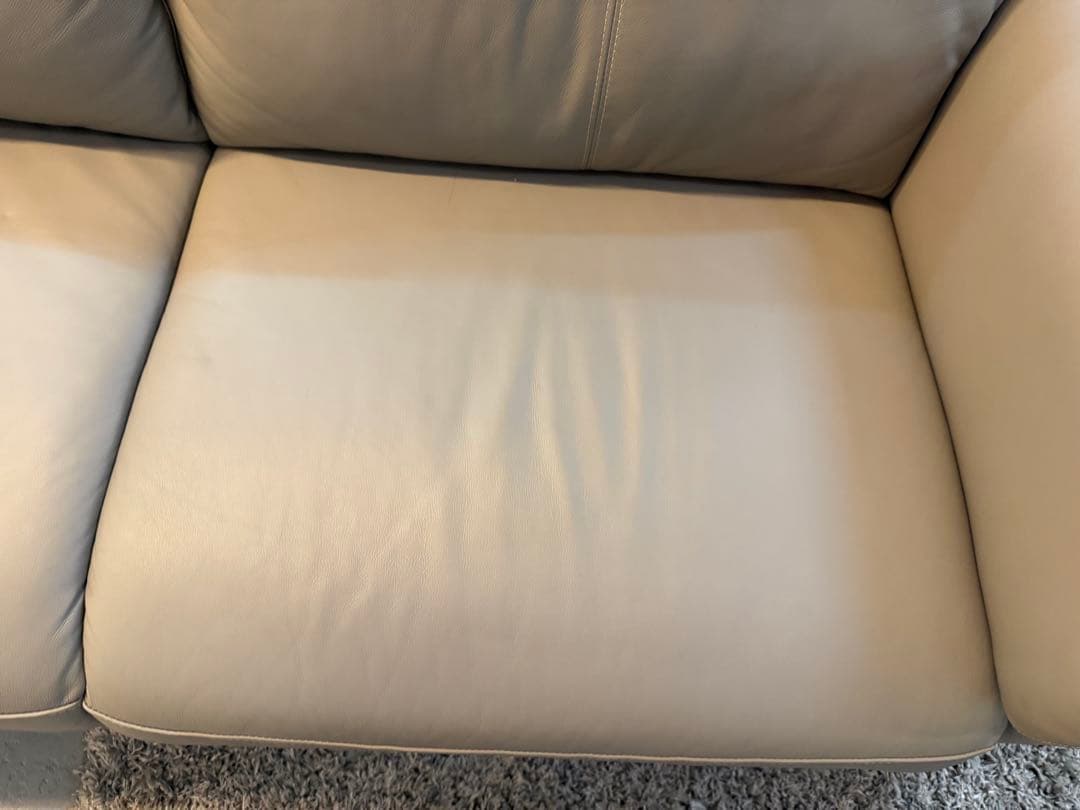 ニトリ　３人掛けソファ　本革（一部合成皮革）