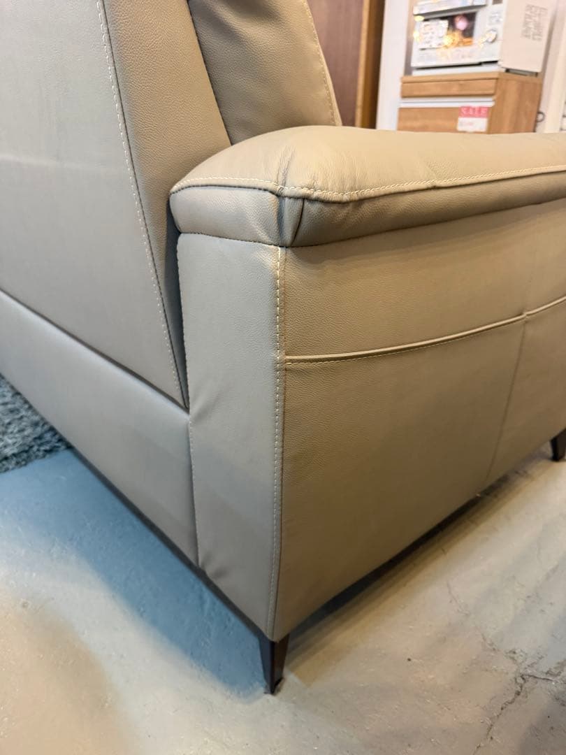 ニトリ　３人掛けソファ　本革（一部合成皮革）