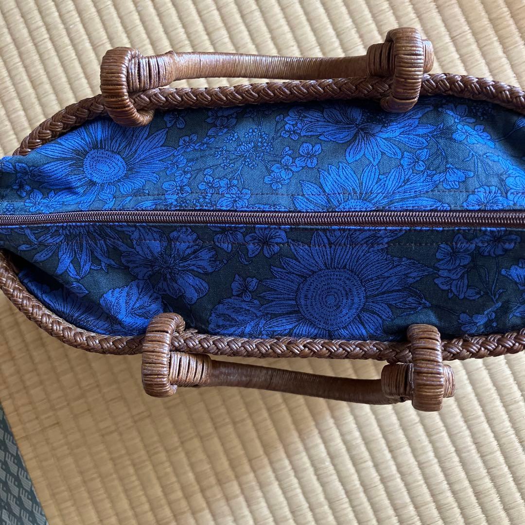 【最終お値下げ】クラフトで作った山葡萄風花結び編みかごバッグ