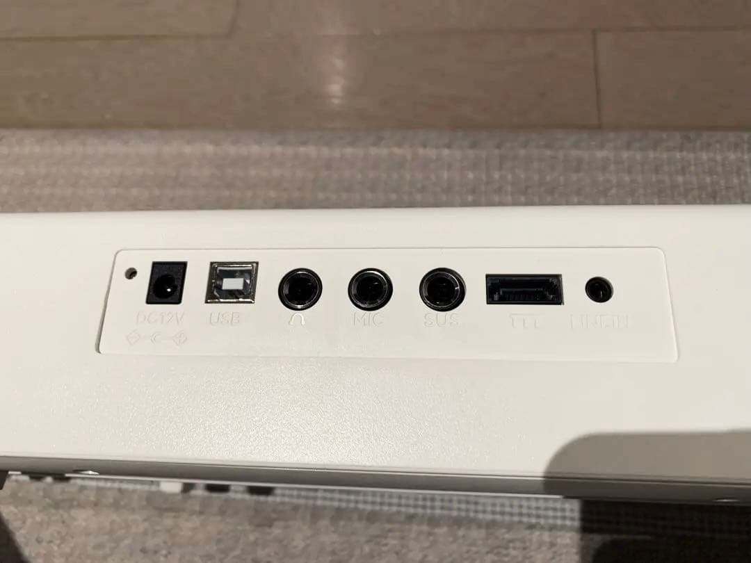 TERENCE・V50 折り畳み電子ピアノ 88鍵 充電式 MIDI 付属品あり