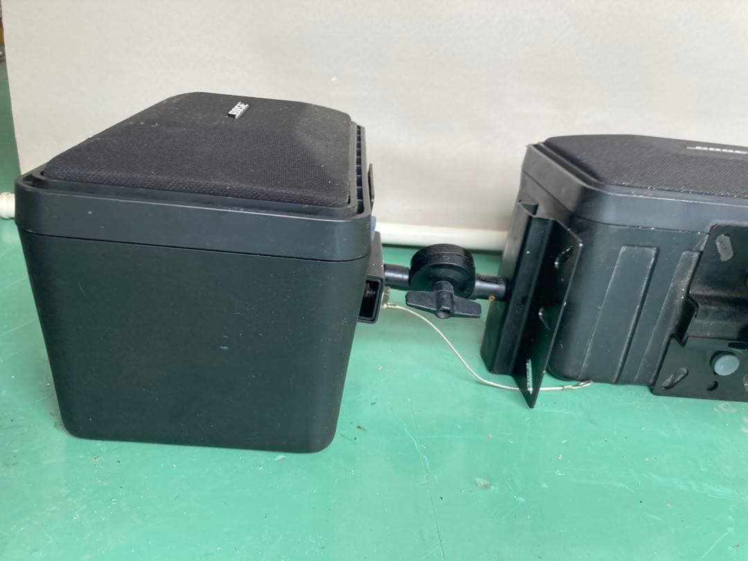 【中古】BOSE　101mm　固定金具付き　２台セット　スピーカーシステム