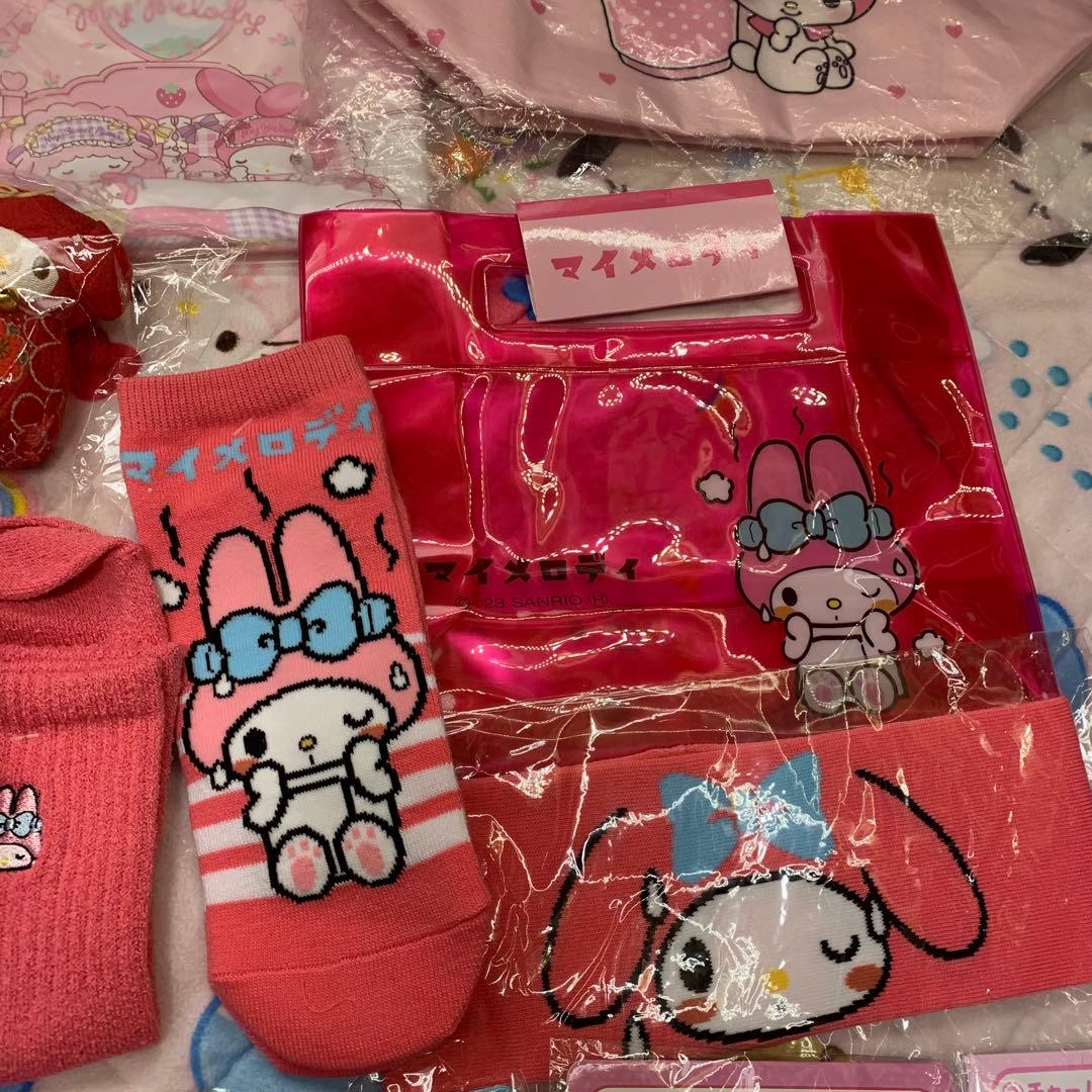 新品サンリオ　プライズ　くじ　雑貨　大量　まとめ売り　キティ　マイメロ　クロミ他