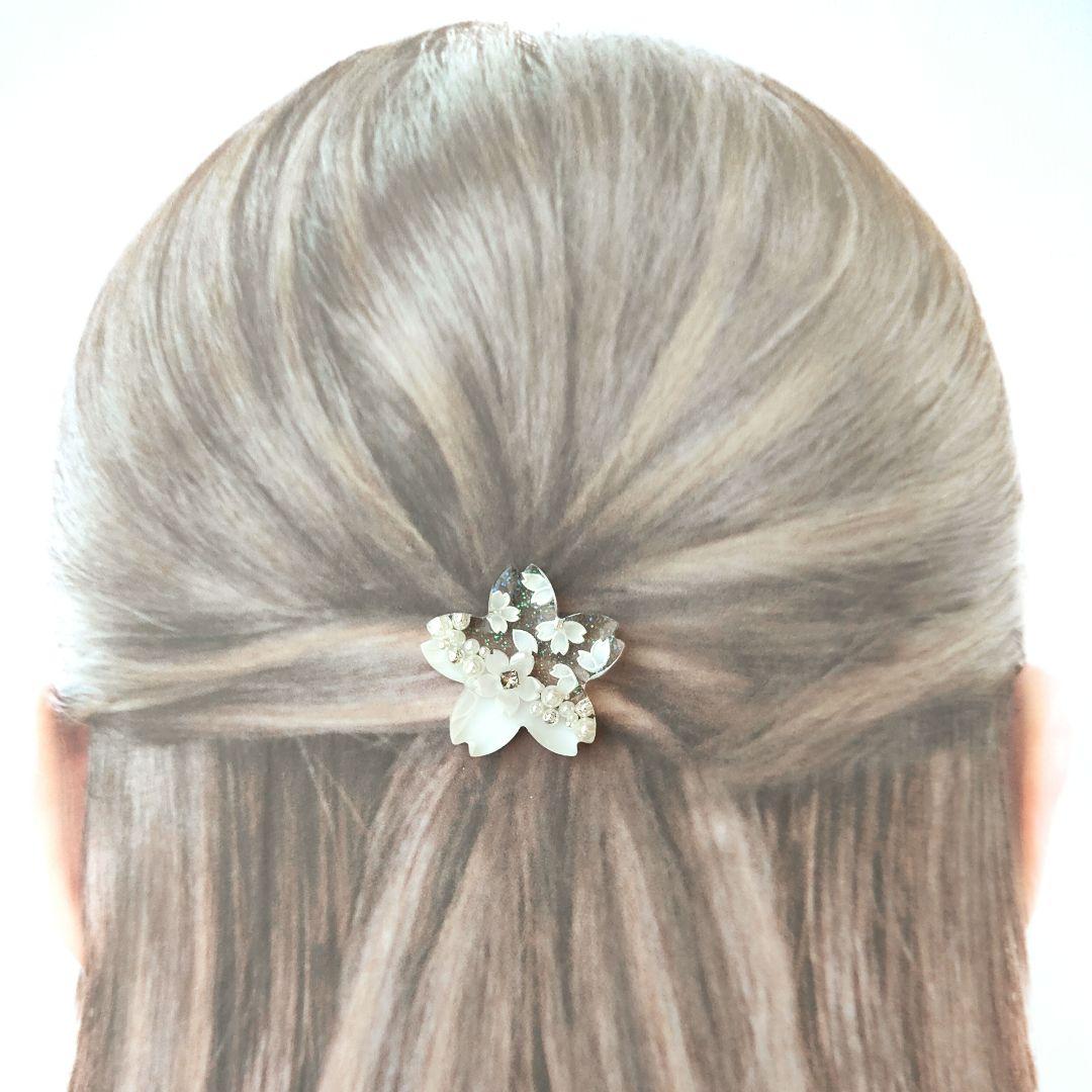 《No.2573❀》ハンドメイド　レジンヘアゴム　ホワイトブロッサム　桜