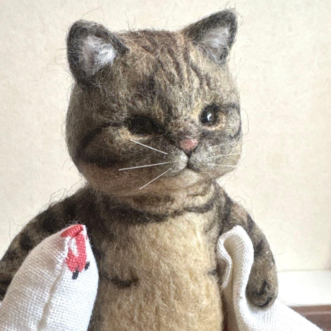 羊毛フェルト猫 キジ猫 ぬいぐるみ