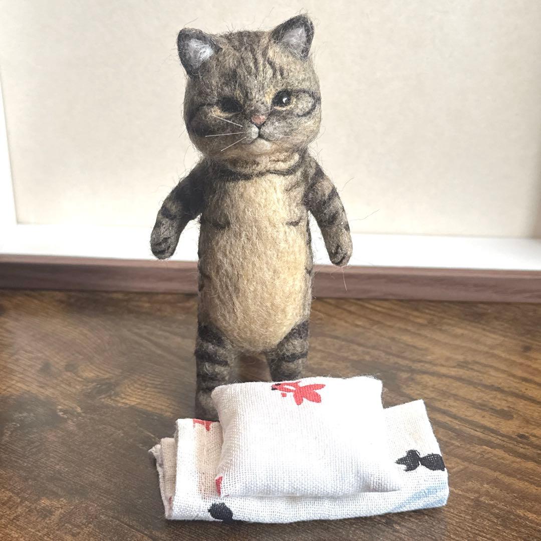 羊毛フェルト猫 キジ猫 ぬいぐるみ