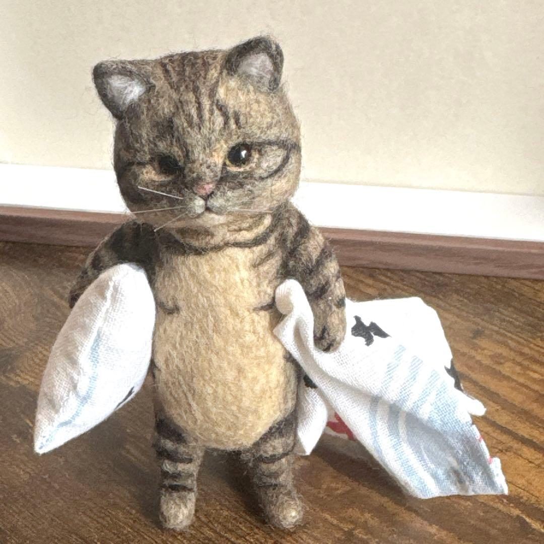 羊毛フェルト猫 キジ猫 ぬいぐるみ