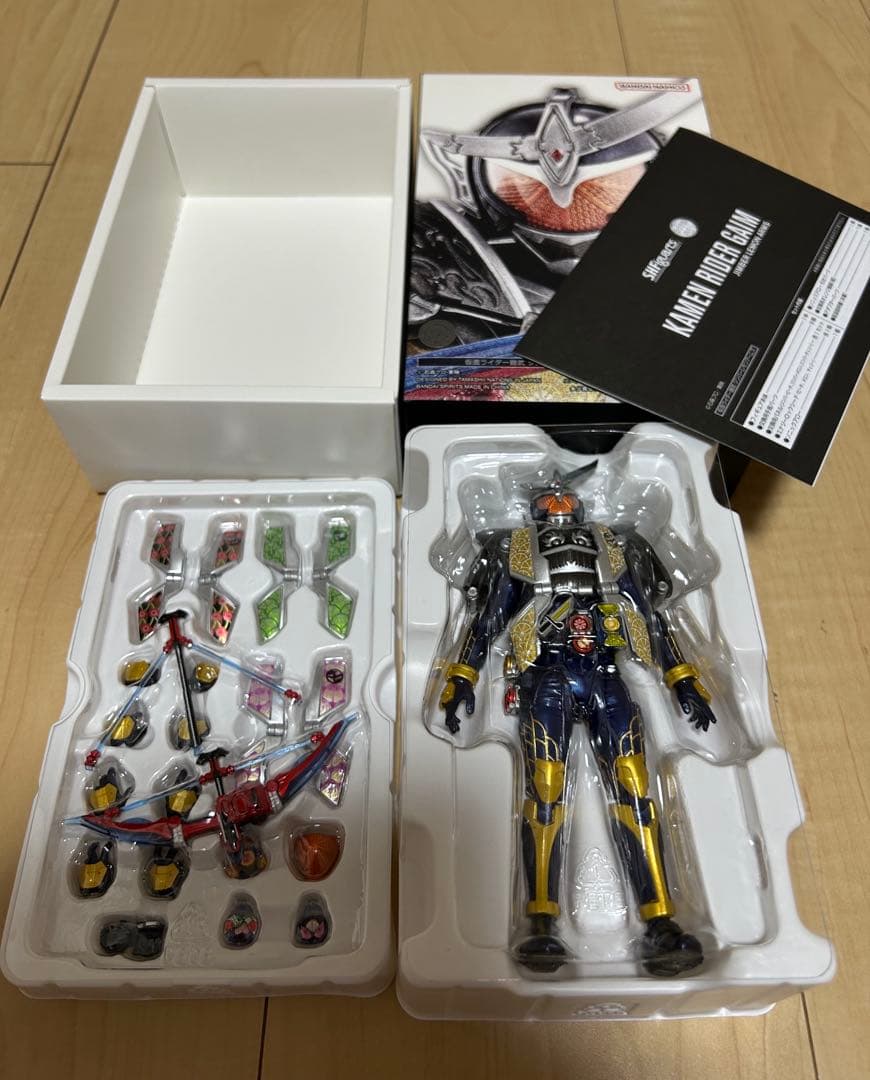 S.H.Figuarts 真骨彫製法　仮面ライダー鎧武　ジンバーレモンアームズ