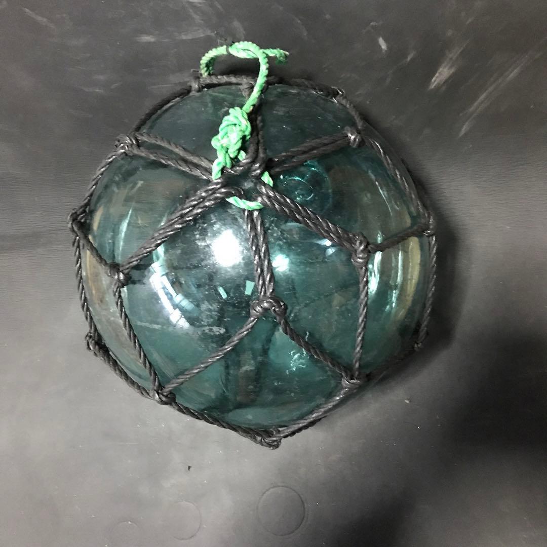 ガラス浮き玉　直径約36cmです。