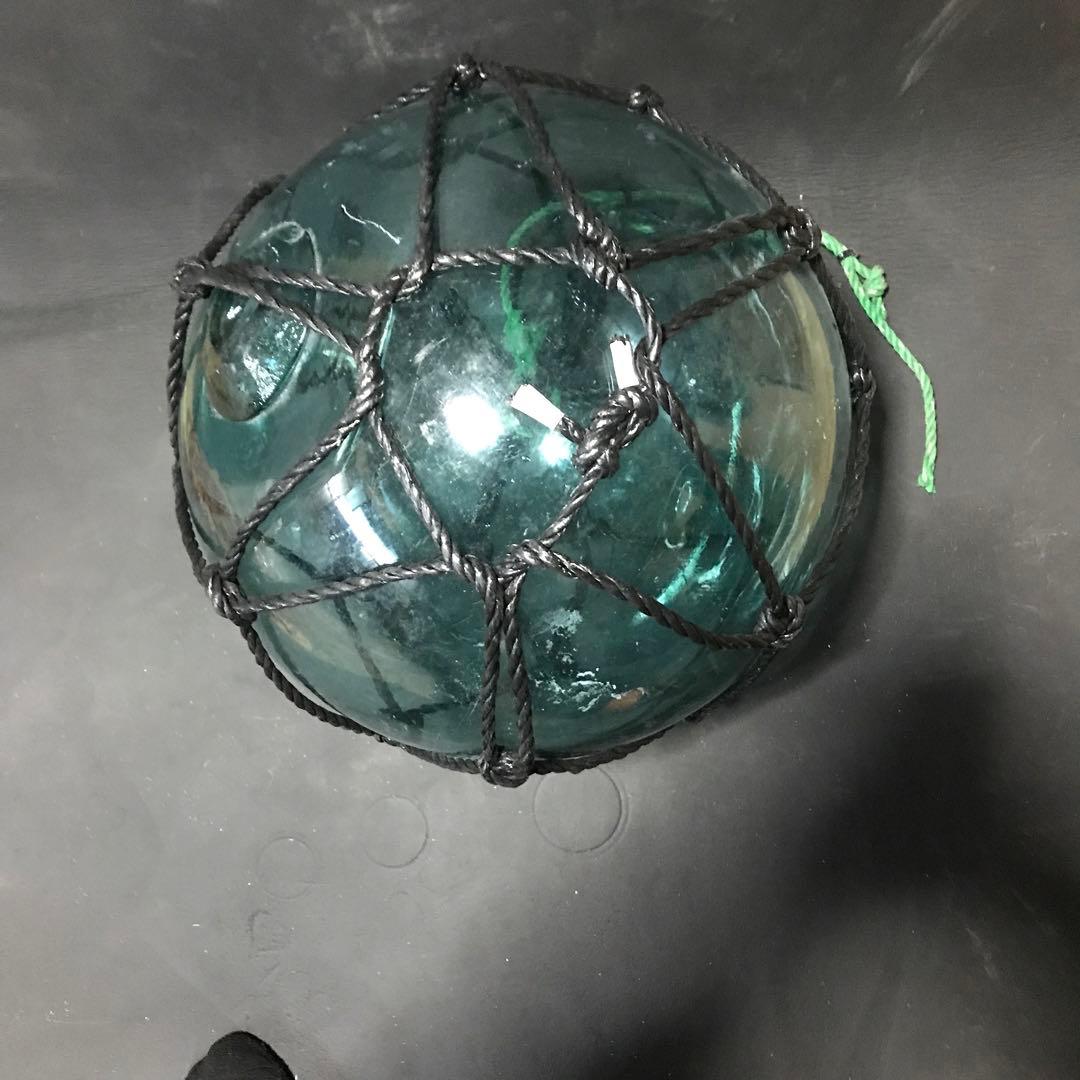 ガラス浮き玉　直径約36cmです。