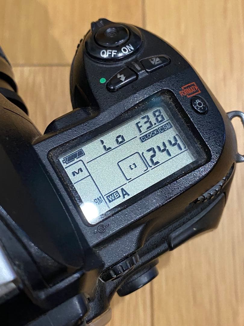 Nikon D100 デジタル一眼　Tokina 28-210 広角望遠レンズ付