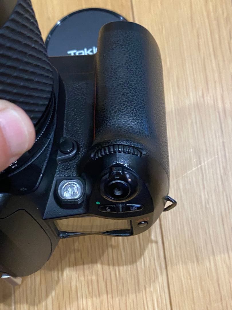 Nikon D100 デジタル一眼　Tokina 28-210 広角望遠レンズ付