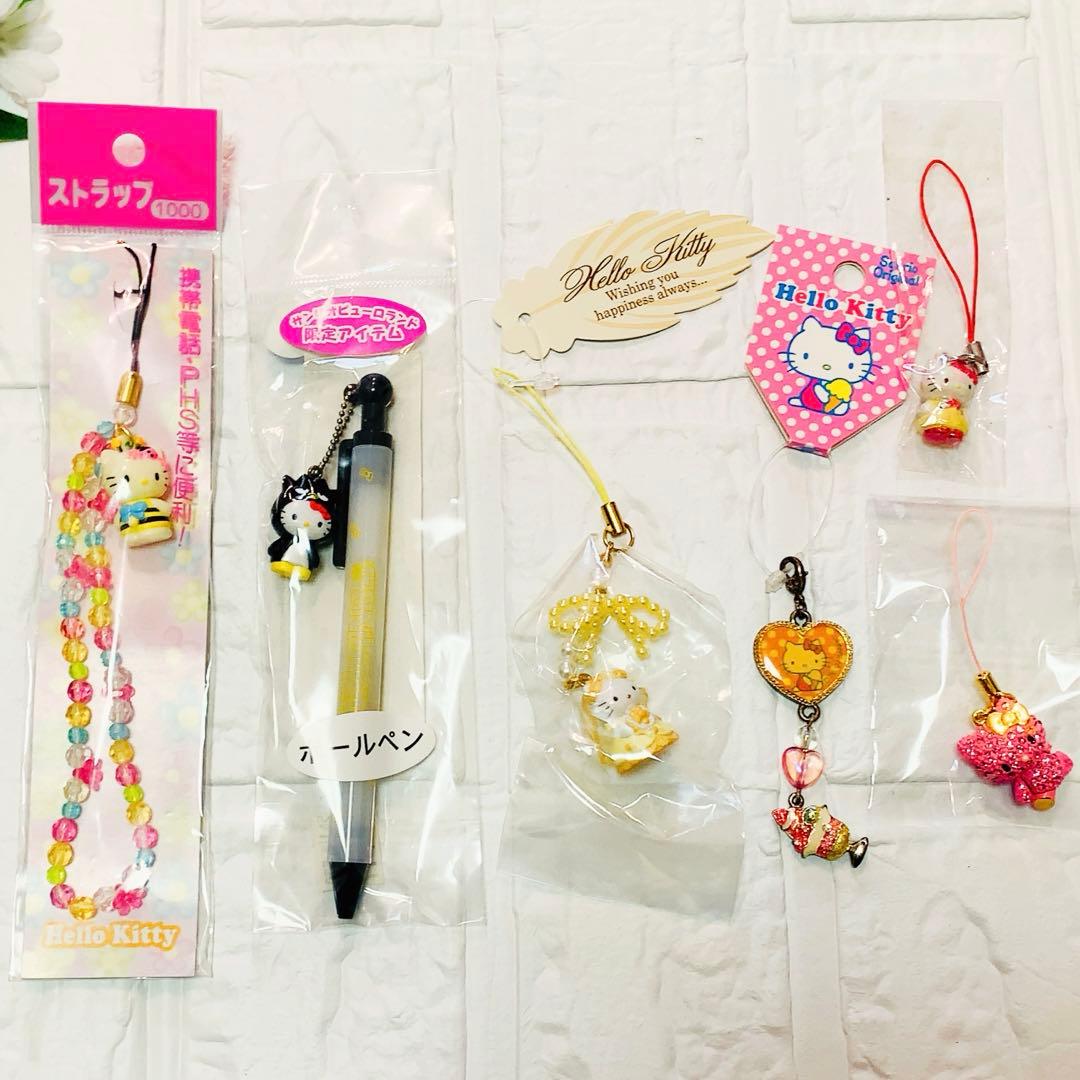 d*2様 【激レア多数】ご当地　ハローキティ vivitixストラップ　根付等