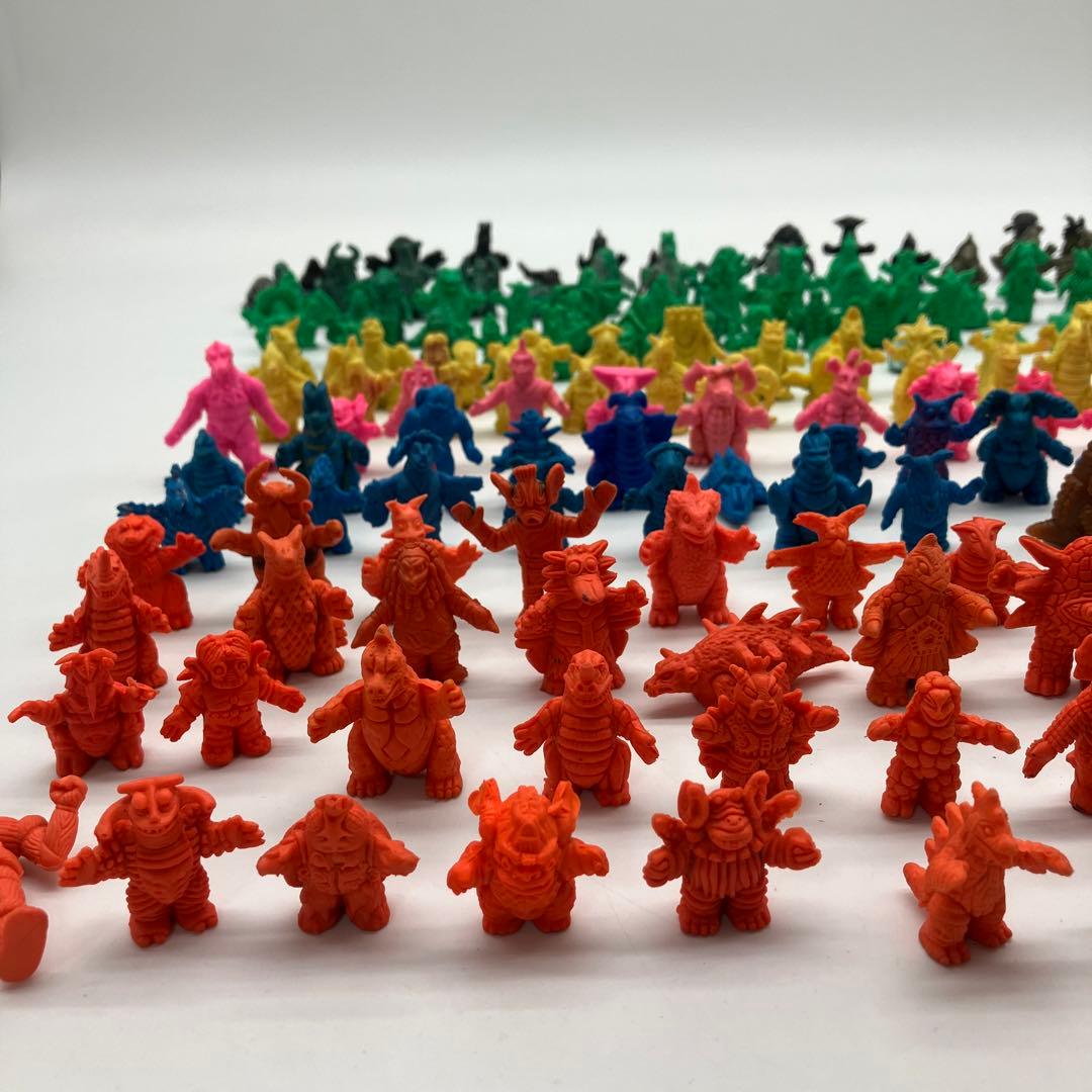 ウルトラマン　消しゴム　怪獣　フィギュア　昭和レトロ　当時物　ポピー　レア　大量