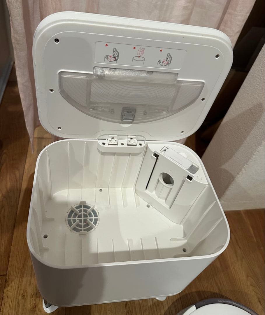 SwitchBot K10+ ロボット掃除機 自動ゴミ収集 水拭き