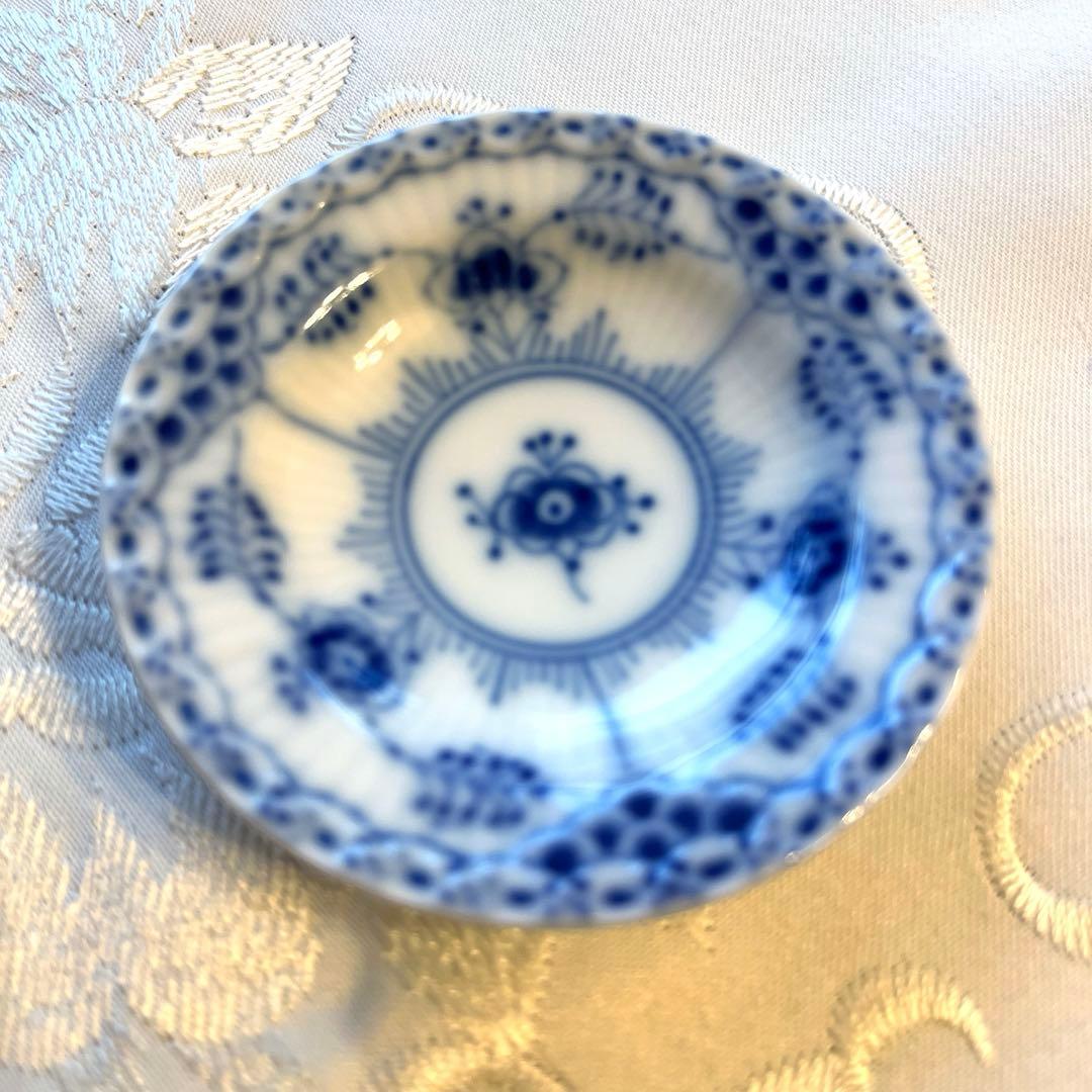 ▪️ 入手困難　レア　廃盤　美品　ロイヤルコペンハーゲン　豆皿　5枚セット