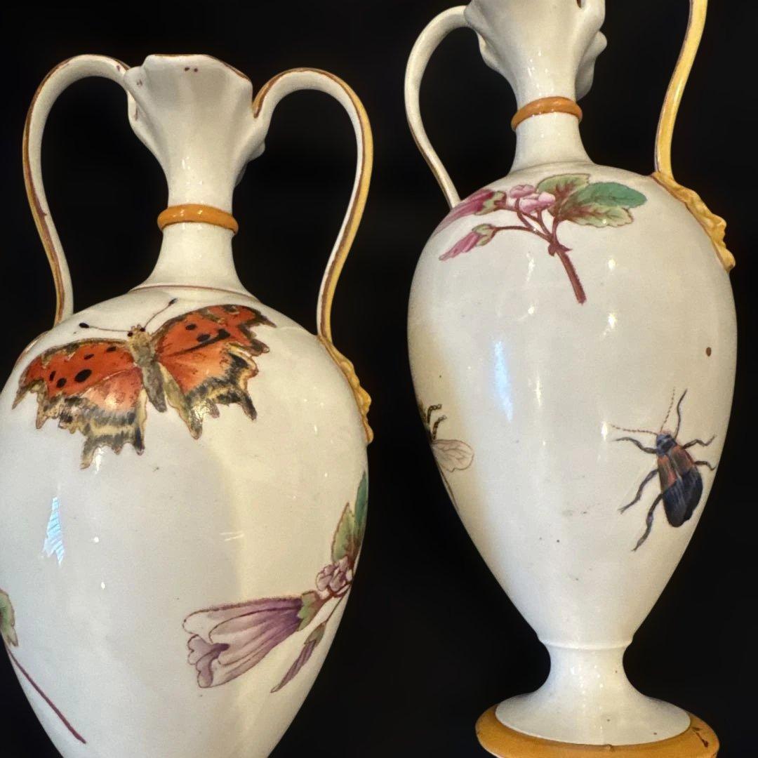 レア　ヴィンテージ　ウェッジウッド陶器の双耳壺 2点セット