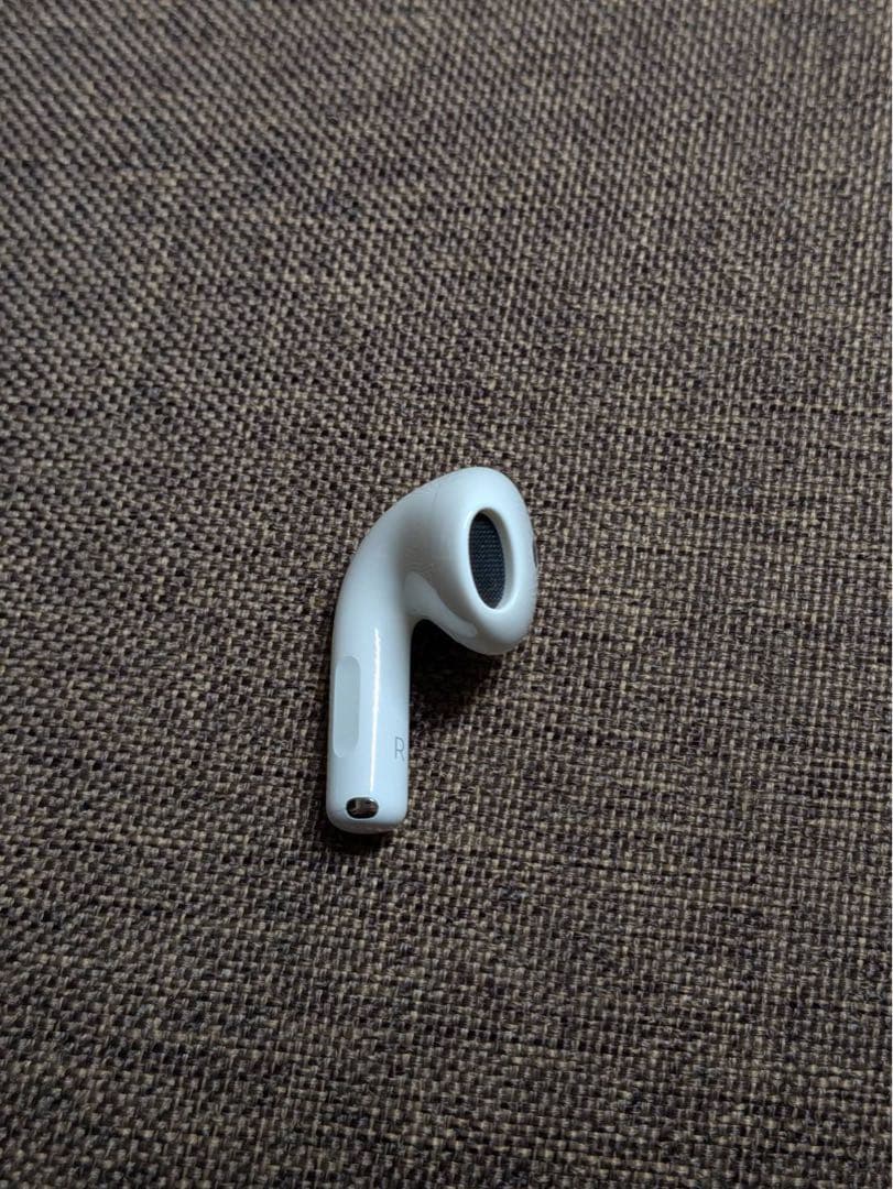 Apple AirPods 4世代 片耳 R 片方 右耳 912