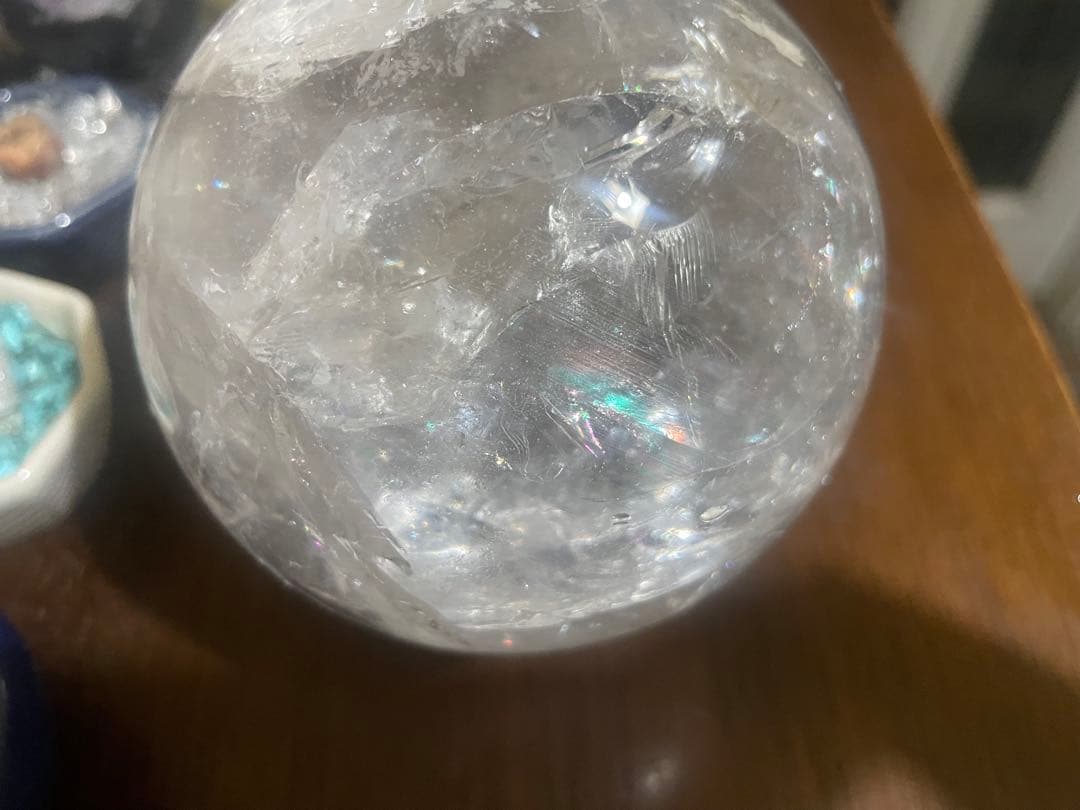 最終さらに値下げ‼️レインボー水晶スフィア　丸玉 約80mm 大玉　1キロ超！