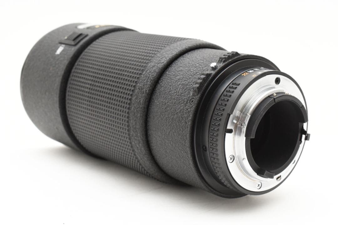 極美品 Nikon AF NIKKOR 80-200mm F2.8D ED II