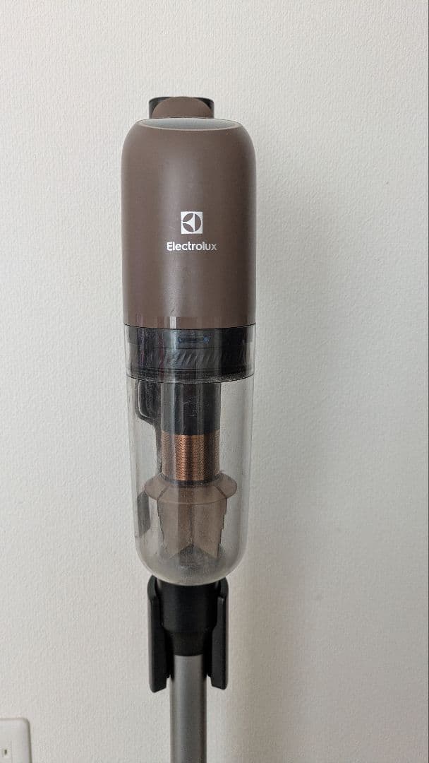 訳あり 稼働品 Electrolux Ultimate700 ブラウン