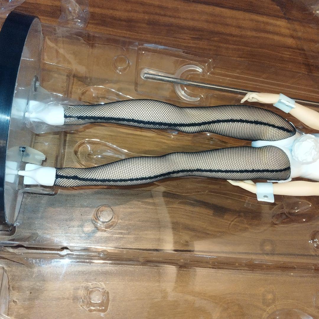 FREEing 1/4 長門有希 バニー フィギュア 涼宮ハルヒの憂鬱