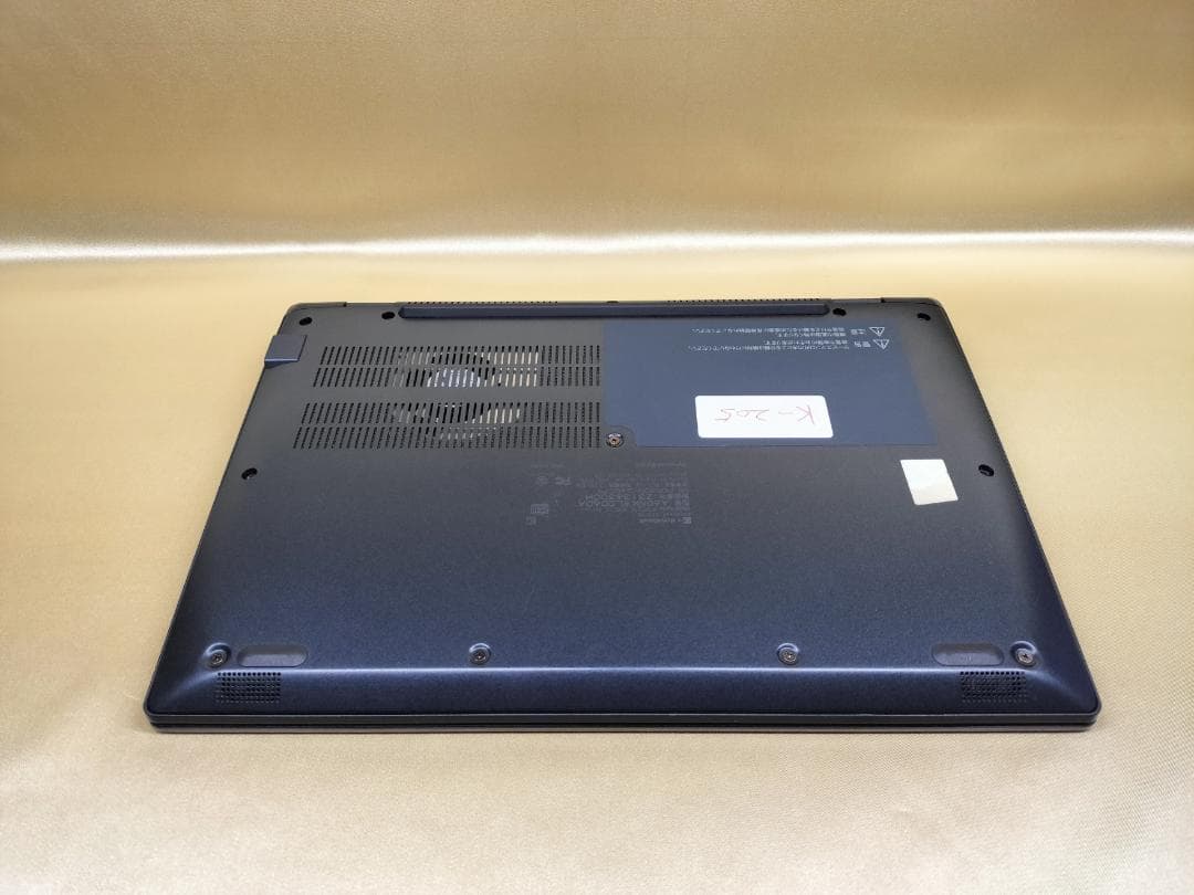 東芝　Dynabook G83/KW　高性能　2023年モデル(K-205)