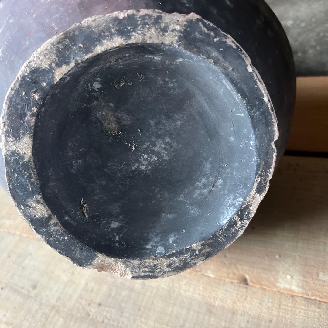 実家整理 土器のような壺