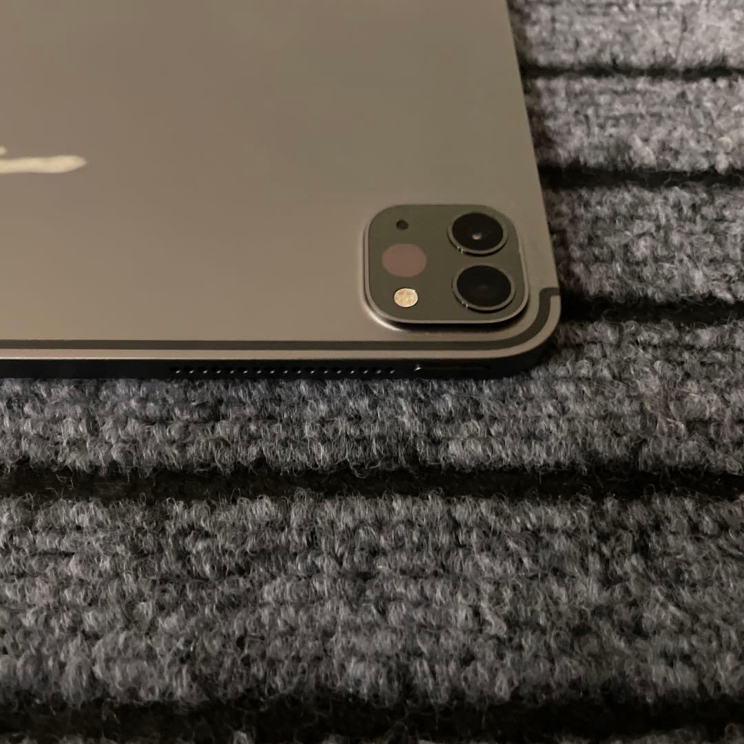 76 iPad Pro 12.9インチ 4世代 1TB スペースグレイ