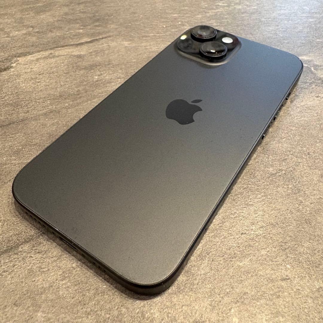 【おまけ付】iPhone15 256GB ブラック
